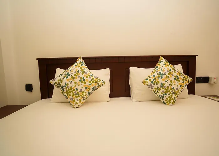 Airport 4 Season TransitAirport Hotel